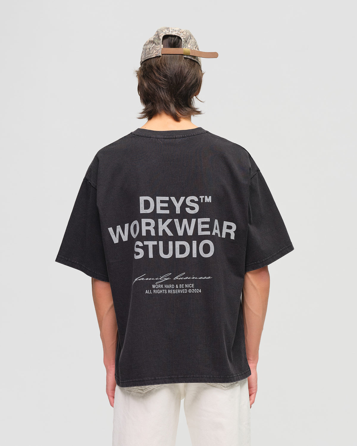 Hillside Tee - Washed Black — view 3