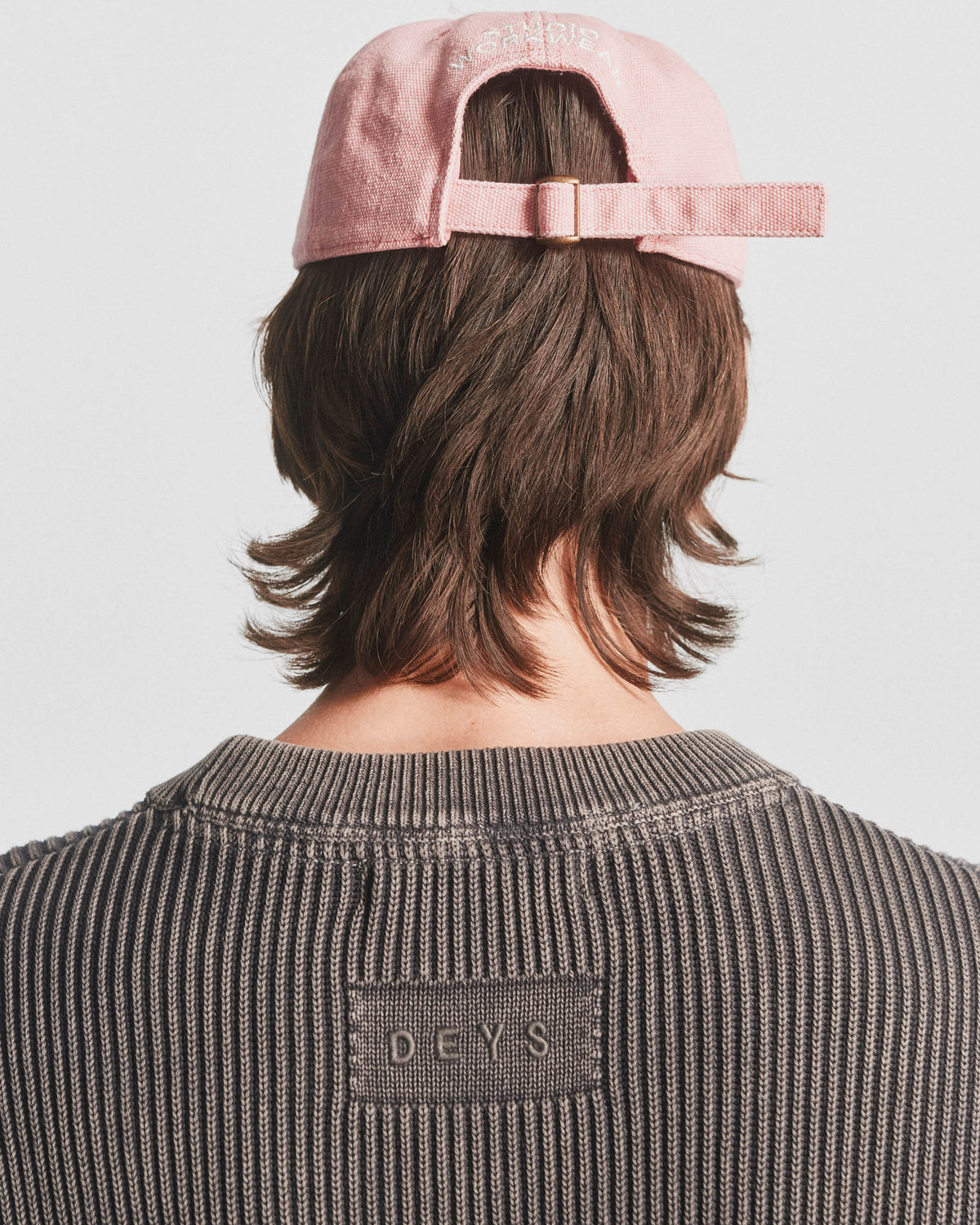 Pasadena Crewneck - Washed Black detail